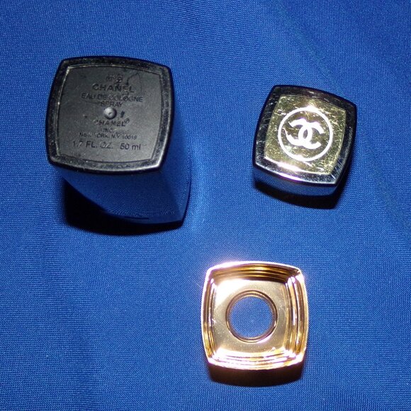 Vintage Authentic Chanel No. 5 Eau de Cologne 1.7 oz Hard Shell Spray Container - Picture 7 of 12
